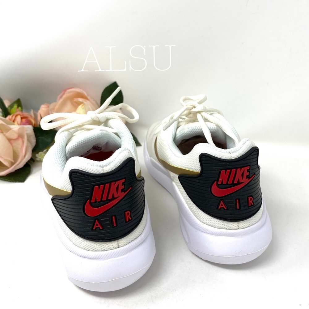 Nike Air Max Oketo Sail Gold Canvas W AUTHENTIC - Picture 2 of 8